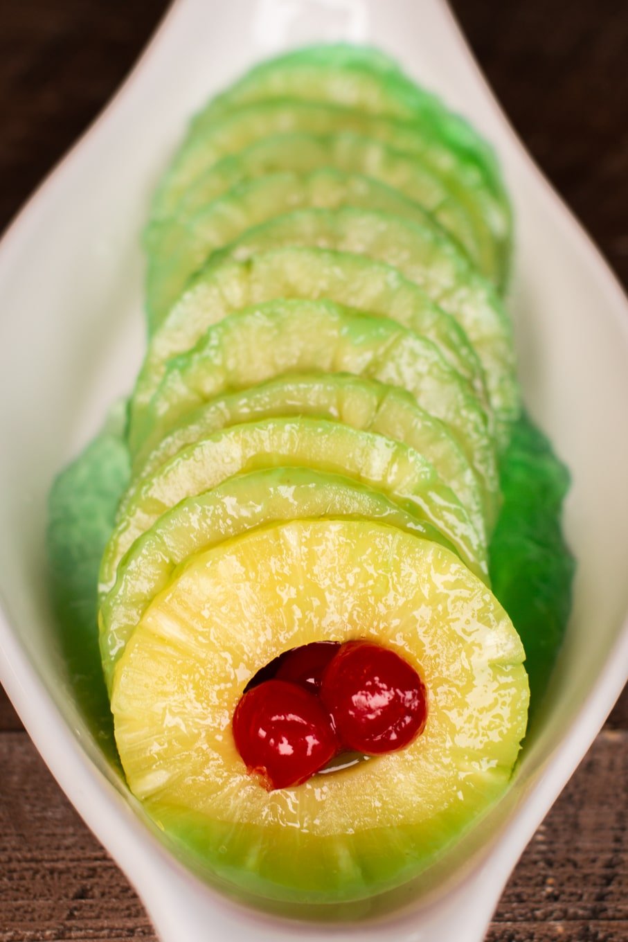 sliced pineapple and green jello