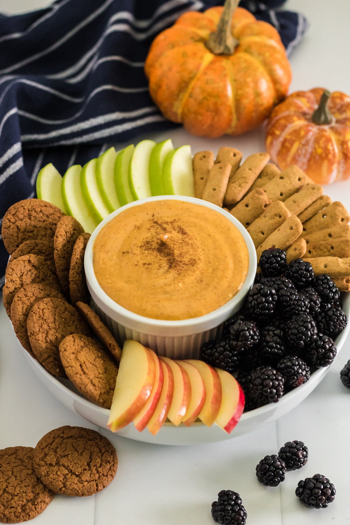 pumpkin dip with cookies and fruit